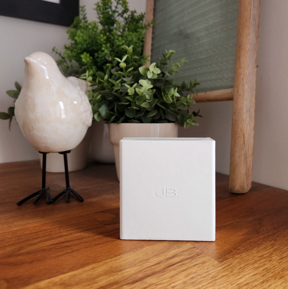 Jenny Bird Gold Hoop Earrings - Picture 2 of 6